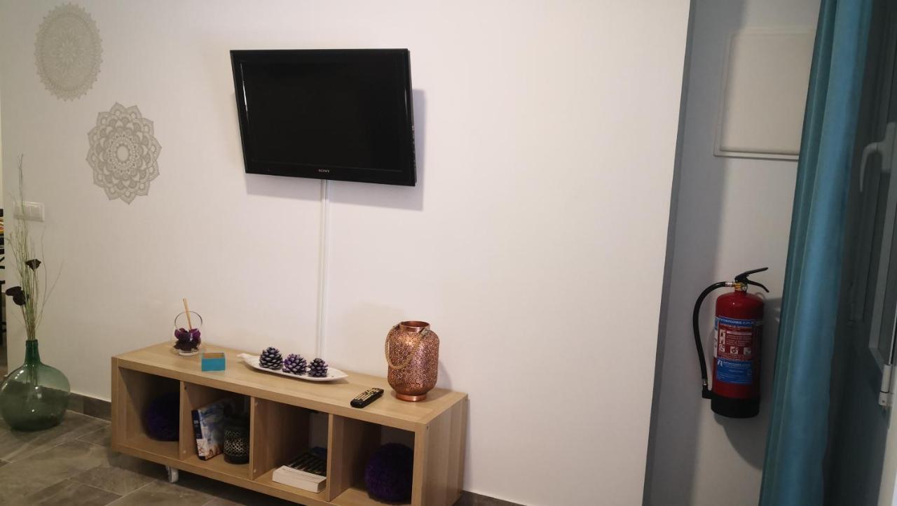Apartamento La Galatea อัลกาลาเดเอนาเรส ภายนอก รูปภาพ